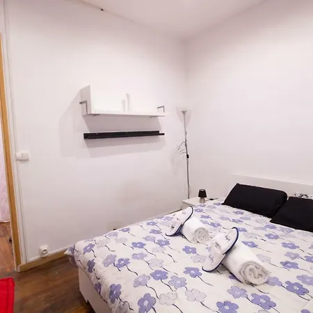Luckey Homes - Rue De L'amiral Roussin * Paris